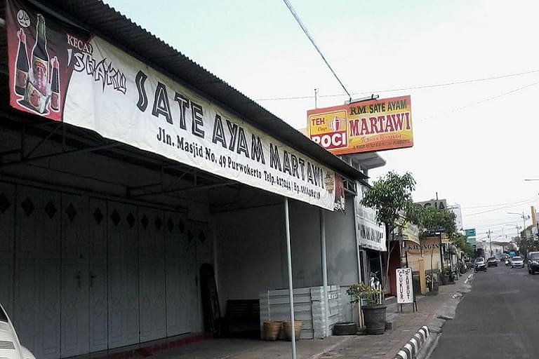 Rasakan Kelezatan Warung Bu Nur di Limbangan, Cilacap